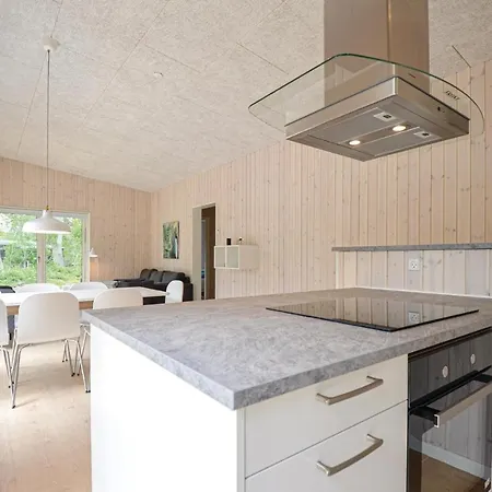 Casa vacanze Three-bedroom Holiday In